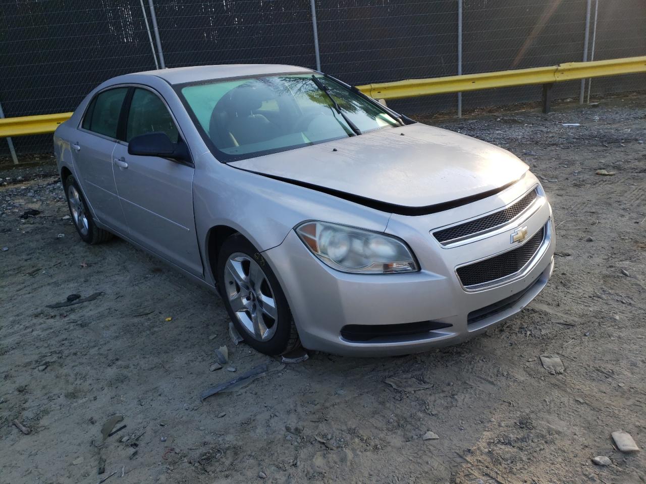 CHEVROLET MALIBU LS 2010 with VIN 1G1ZB5EB2AF102724 - Photo from auction