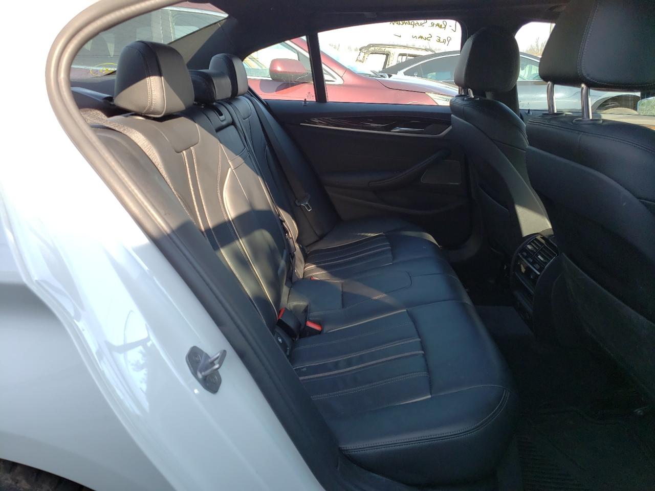 Photo 6 from auction – 2019 BMW 540 XI with VIN WBAJE7C54KWW08462