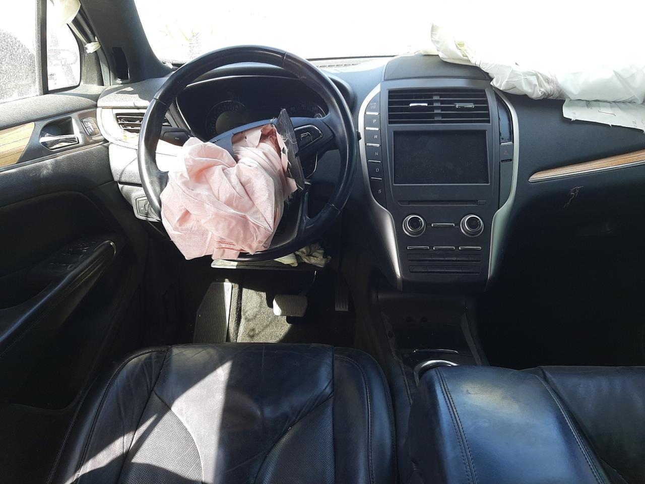 Photo 9 from auction – 2015 LINCOLN MKC with VIN 5LMCJ1A96FUJ23647