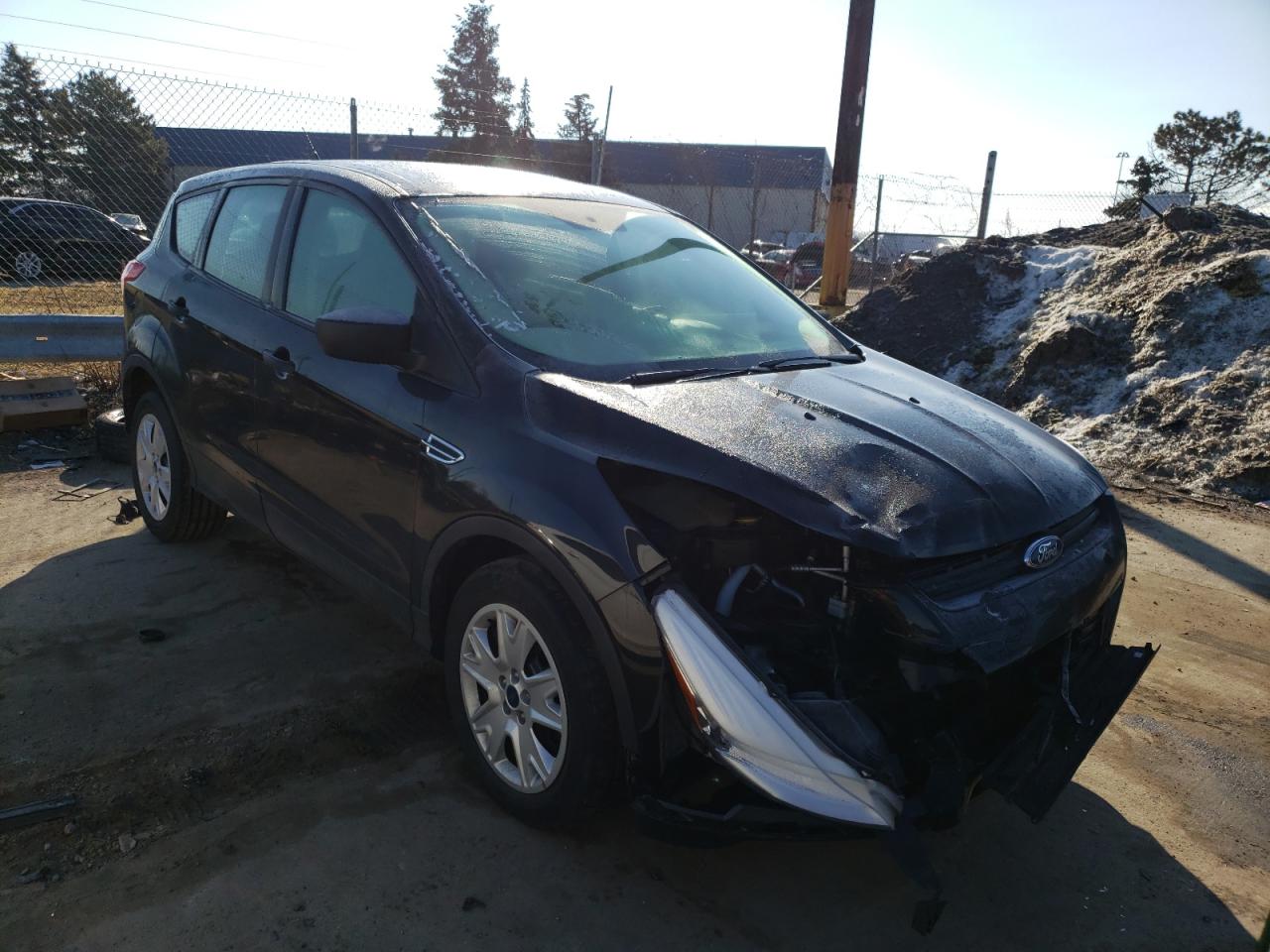 FORD ESCAPE S 2015 with VIN 1FMCU0F72FUC60161 - Photo from auction
