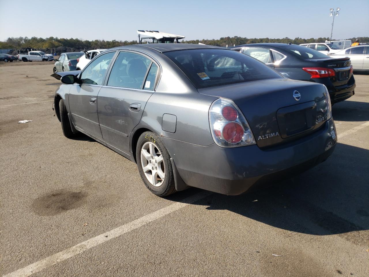 Photo 3 from auction – 2005 NISSAN ALTIMA S with VIN 1N4AL11D35C332089