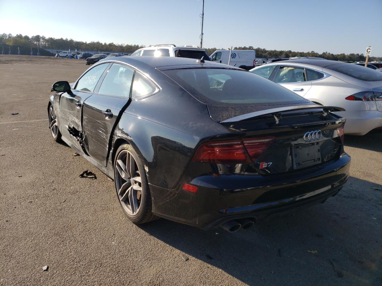 Photo 3 from auction – 2018 AUDI S7 PREMIUM with VIN WAUWFAFC2JN097381