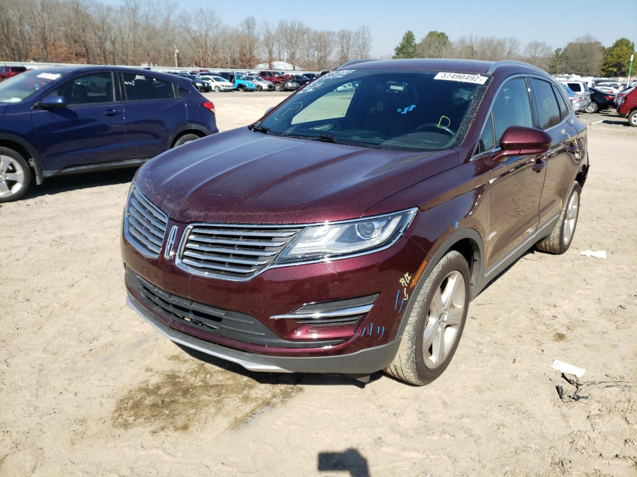 Photo 2 from auction – 2018 LINCOLN MKC PREMIE with VIN 5LMCJ1C90JUL22067