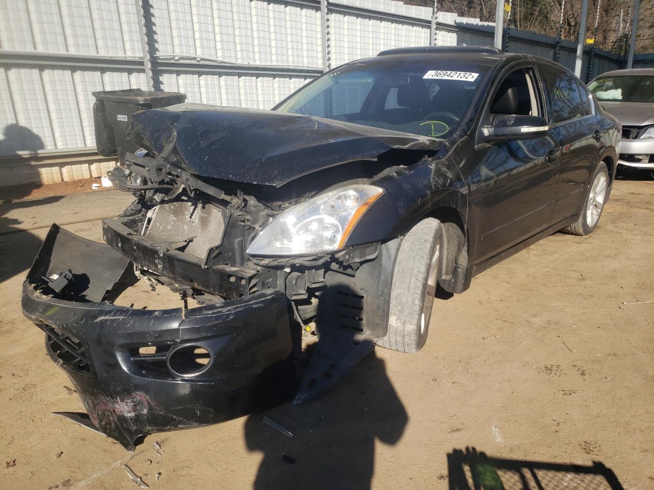 Photo 2 from auction – 2011 NISSAN ALTIMA SR with VIN 1N4BL2AP1BN472551