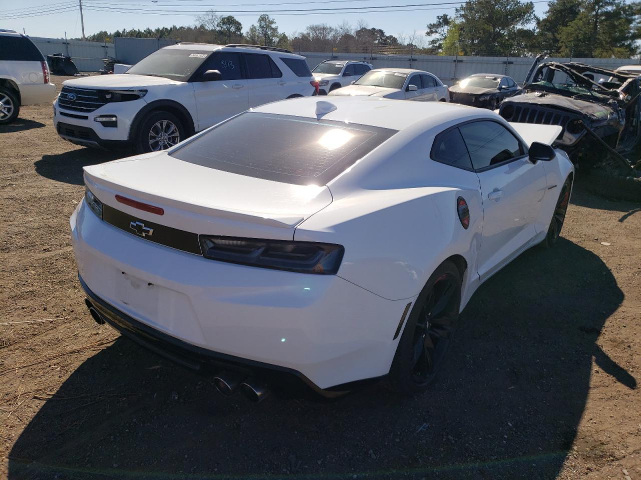 Photo 4 from auction – 2018 CHEVROLET CAMARO LT with VIN 1G1FB1RS7J0159624