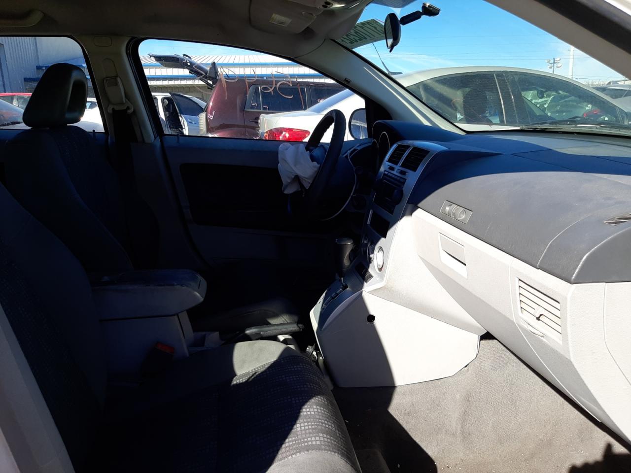 Photo 5 from auction – 2007 DODGE CALIBER SX with VIN 1B3HB48B67D533551