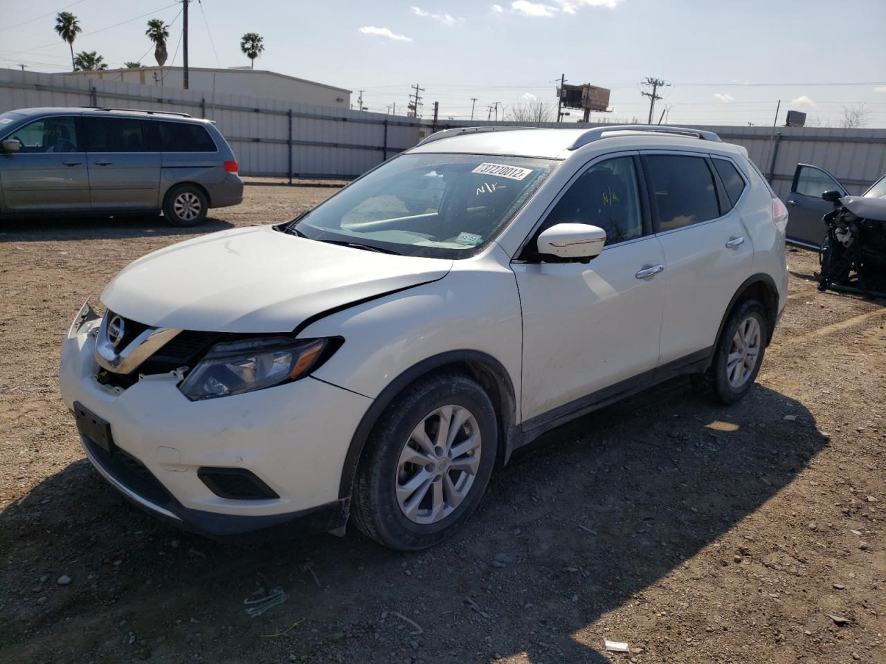 صورة رقم 2 من المزاد - 2015 NISSAN ROGUE S مع VIN KNMAT2MT4FP523050