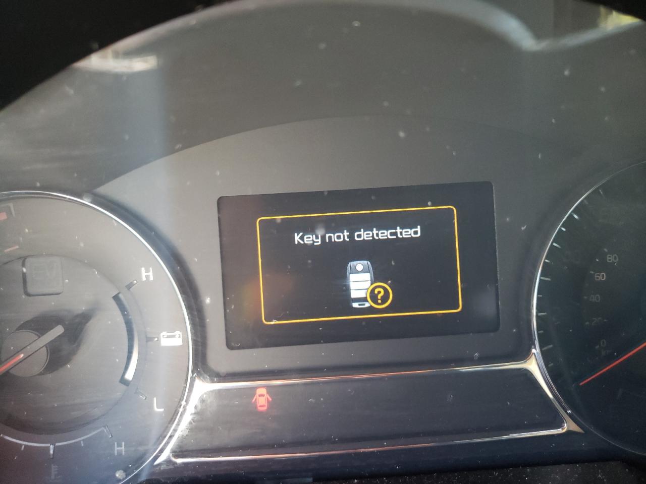 Photo 8 from auction – 2016 KIA OPTIMA HYB with VIN KNAGN4ADXG5094214