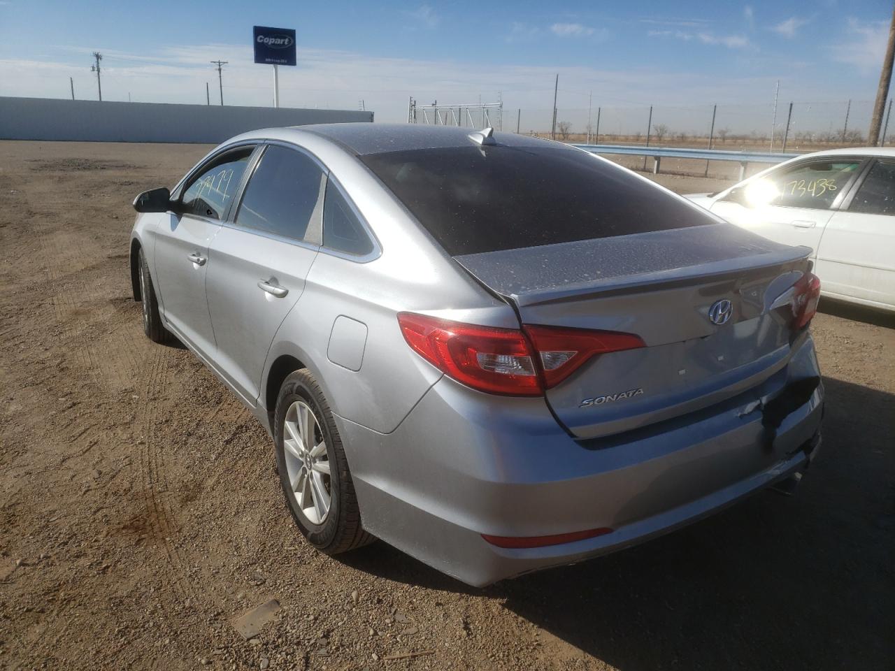 Photo 3 from auction – 2017 HYUNDAI SONATA SE with VIN 5NPE24AF7HH567833