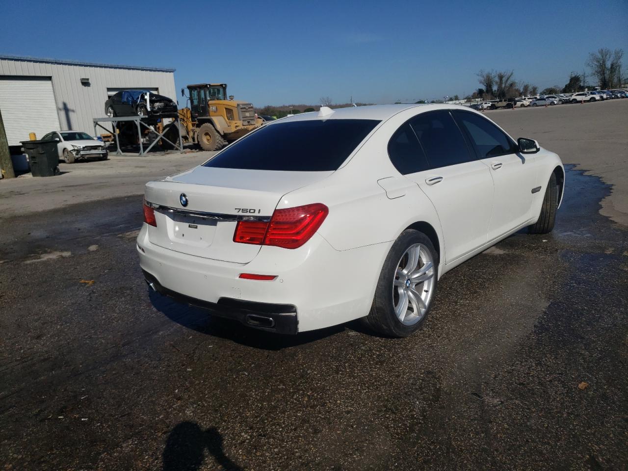 Photo 4 from auction – 2012 BMW 750 I with VIN WBAKA8C58CCY37574