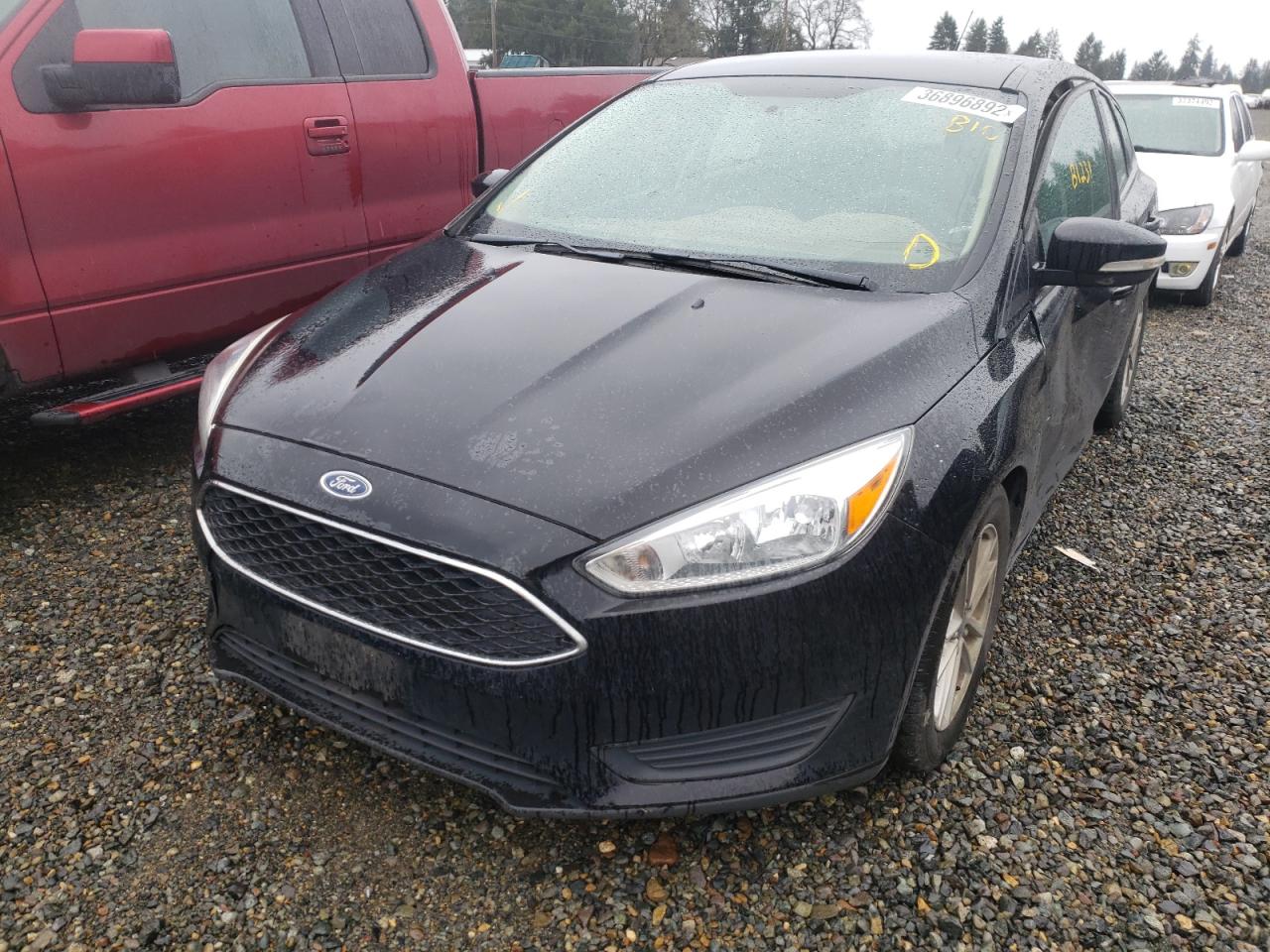 Photo 2 from auction – 2016 FORD FOCUS SE with VIN 1FADP3K20GL254982