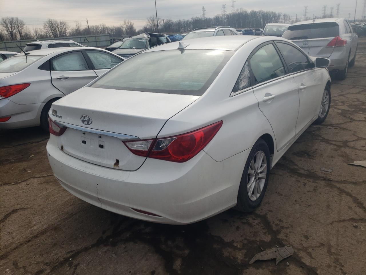 Photo 4 from auction – 2012 HYUNDAI SONATA GLS with VIN 5NPEB4ACXCH410358