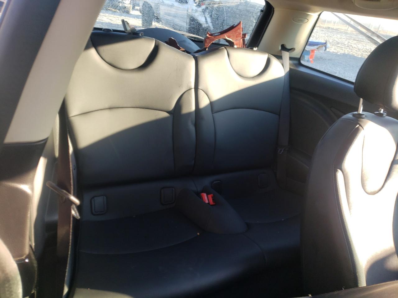 Photo 6 from auction – 2012 MINI COOPER with VIN WMWSU3C57CT255606