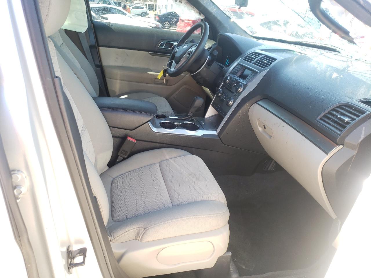 Photo 5 from auction – 2014 FORD EXPLORER with VIN 1FM5K7B83EGC05284