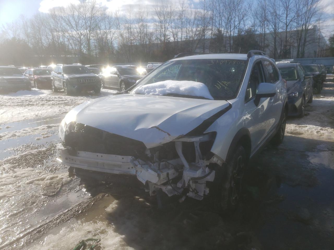Photo 2 from auction – 2014 SUBARU XV CROSSTR with VIN JF2GPACC6E8289904