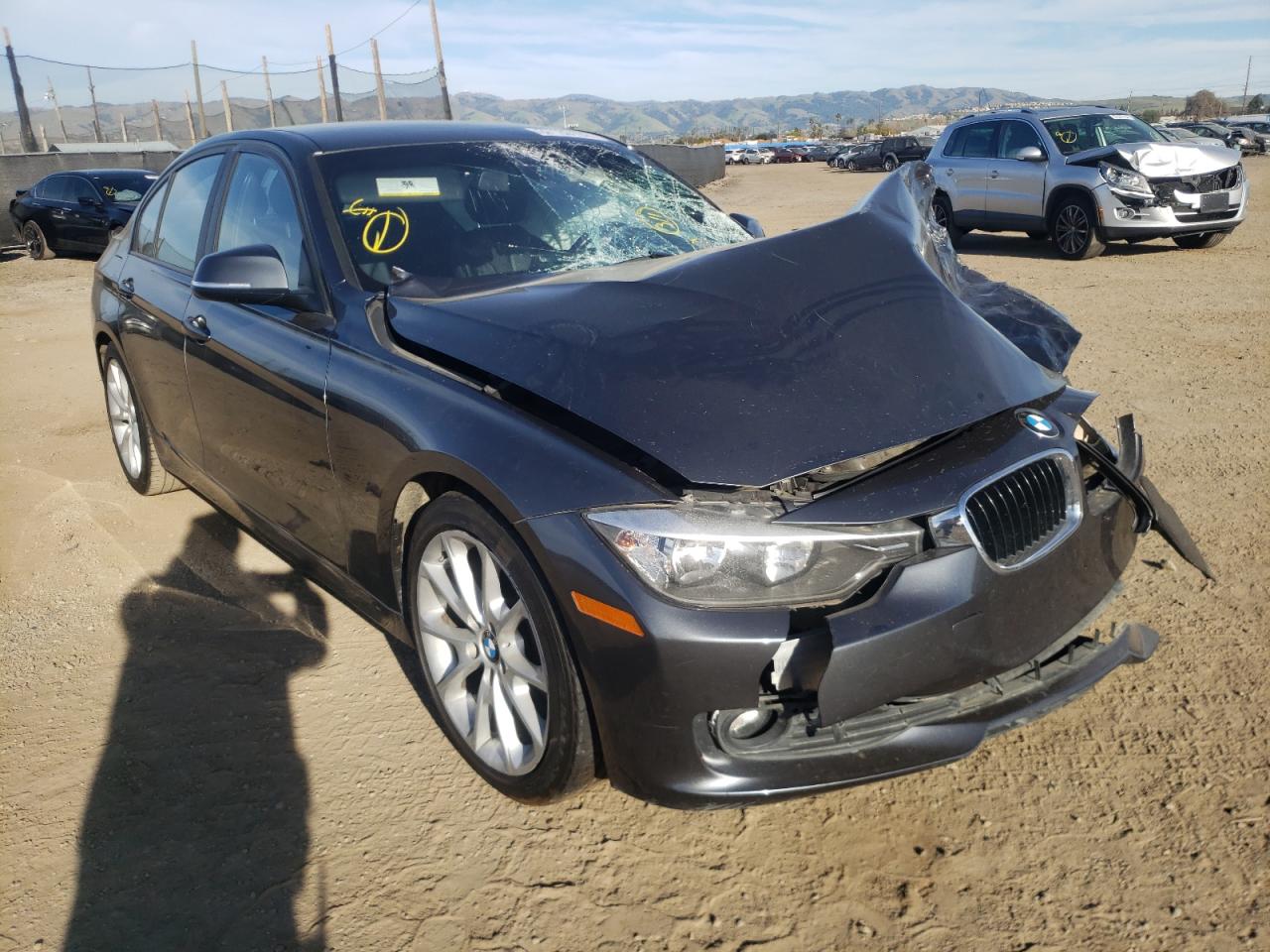 BMW 320 I 2014 with VIN WBA3B1C5XEF078517 - Photo from auction