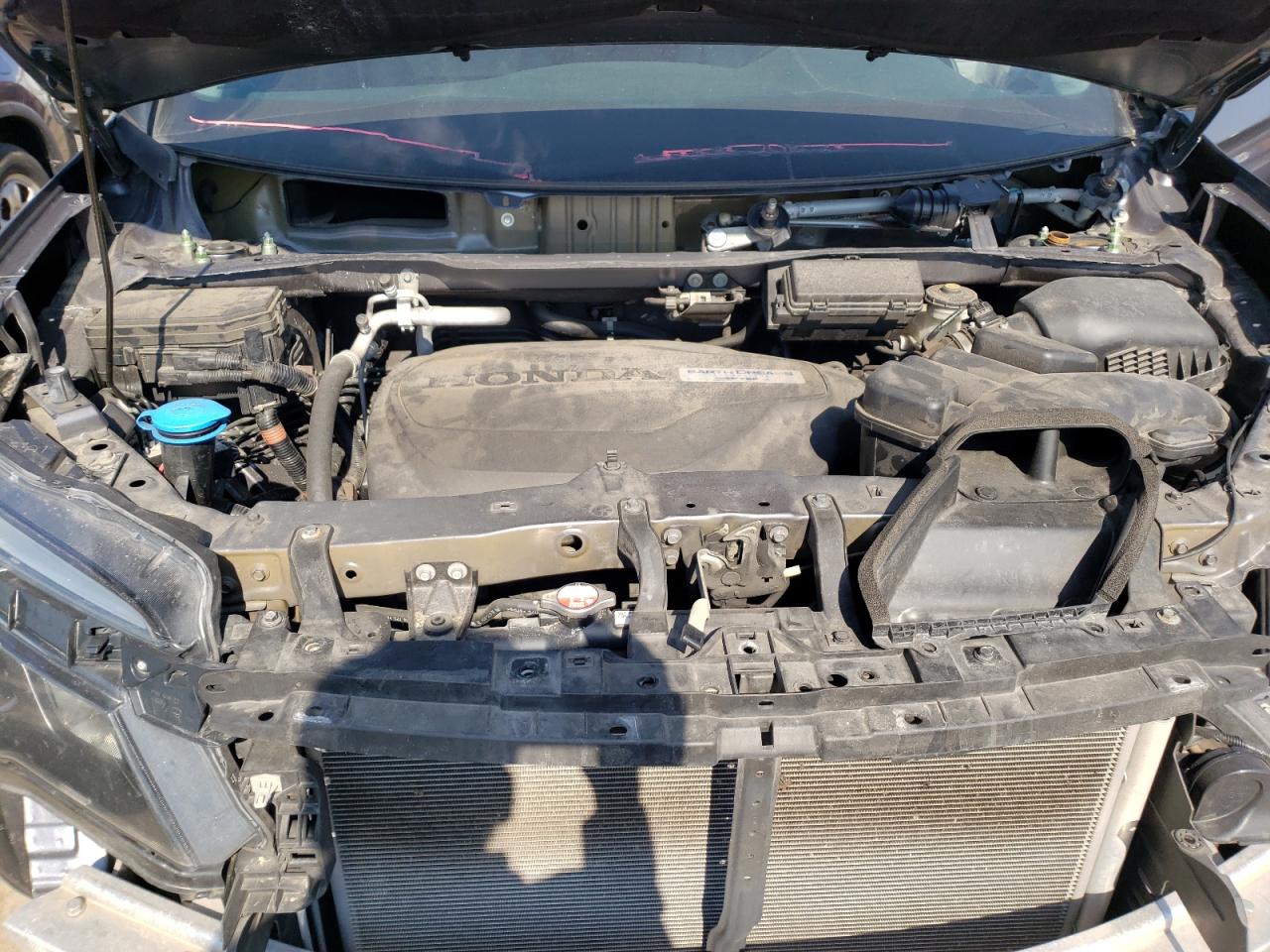 Photo 7 from auction – 2016 HONDA PILOT EXLN with VIN 5FNYF6H73GB101065