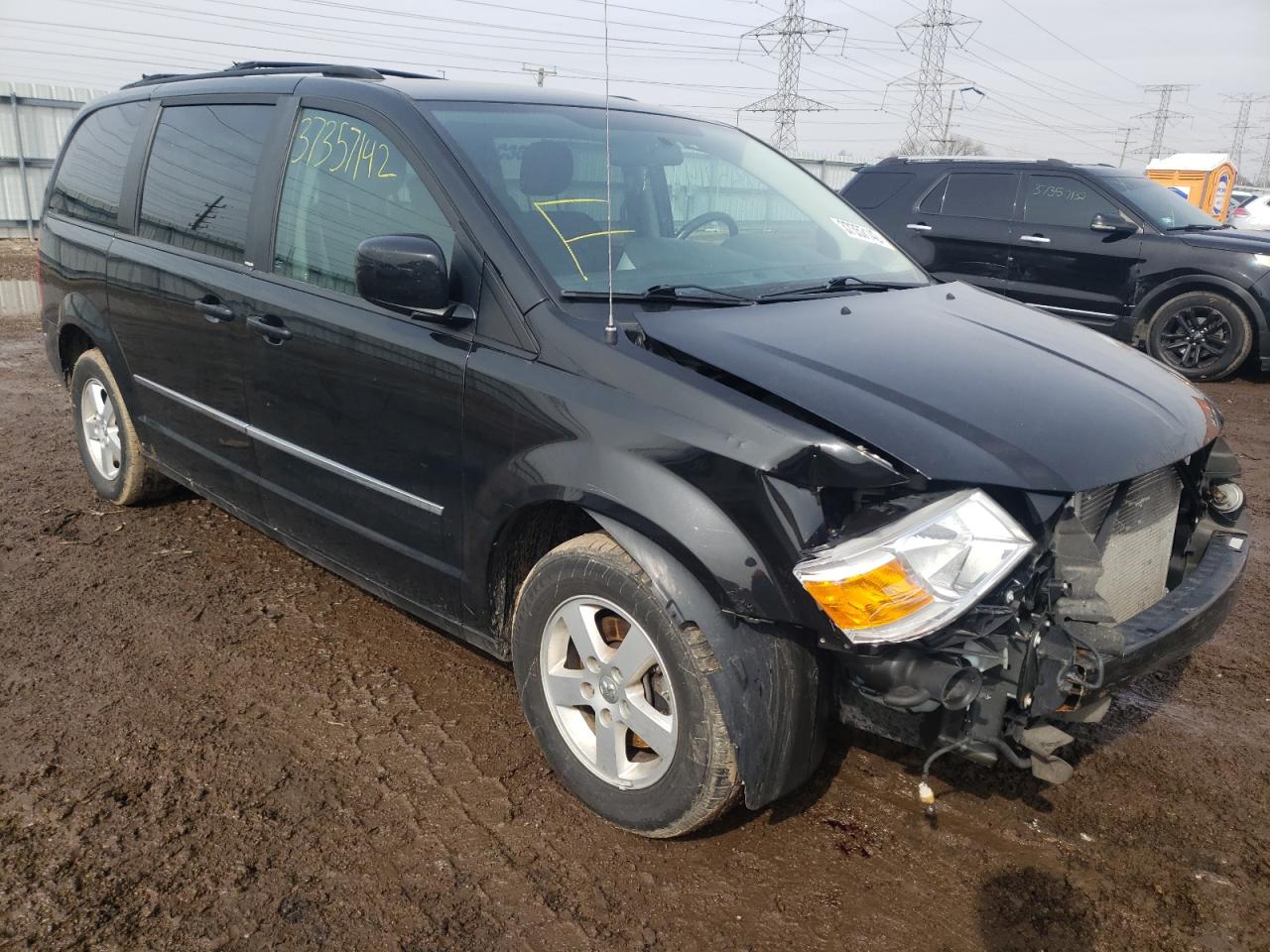 DODGE GRAND CARA 2010 with VIN 2D4RN5D13AR209882 - Photo from auction