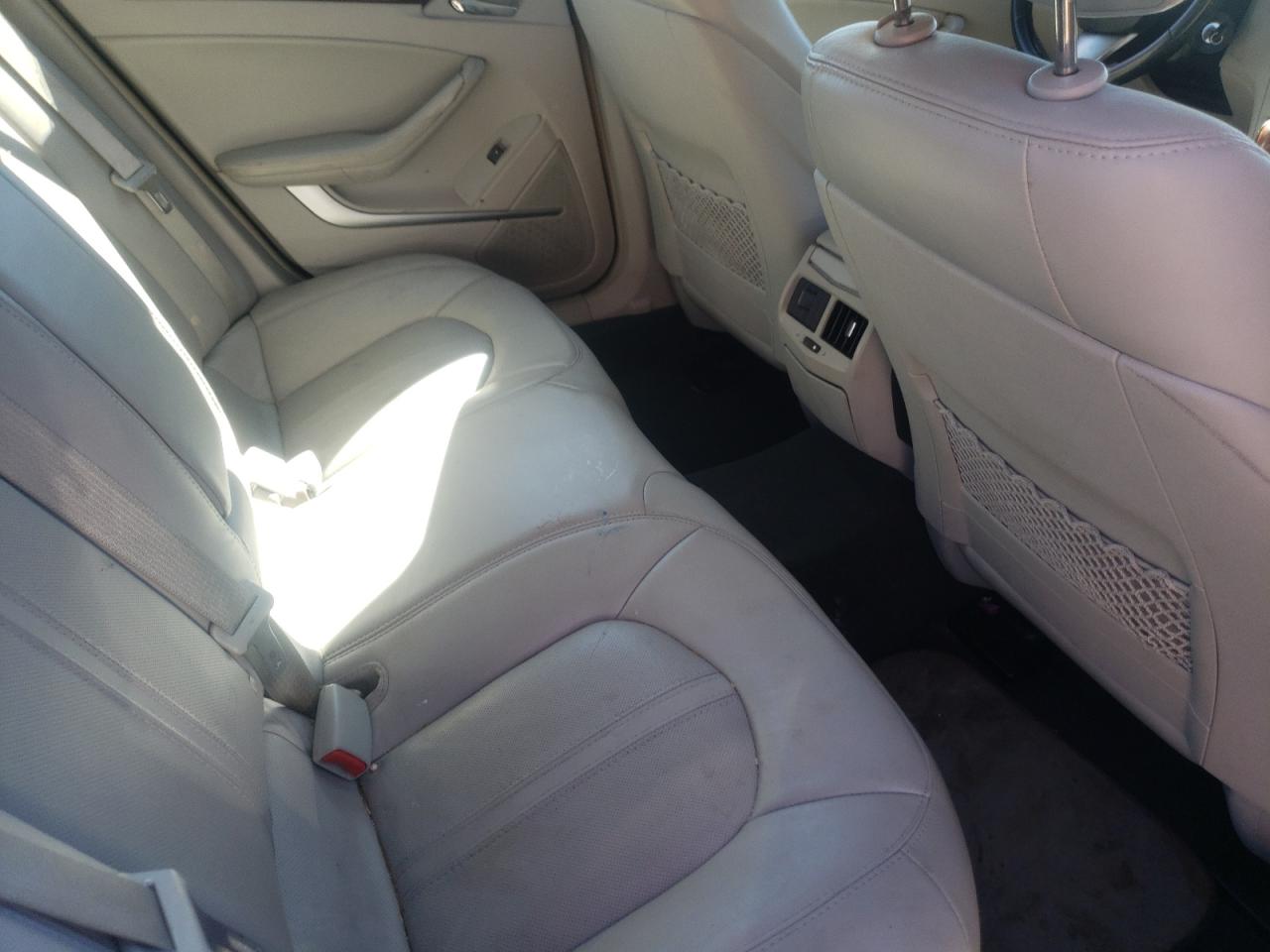 Photo 6 from auction – 2011 CADILLAC CTS LUXURY with VIN 1G6DF5EY4B0115332