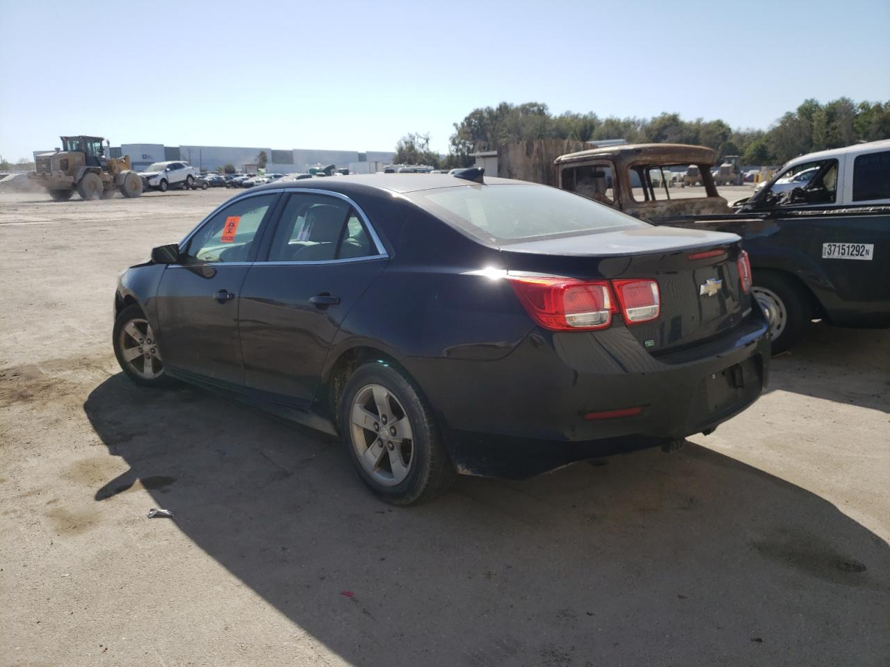 Photo 3 from auction – 2015 CHEVROLET MALIBU 1LT with VIN 1G11C5SLXFF281741