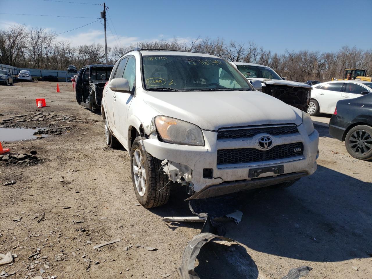 Photo 9 from auction – 2012 TOYOTA RAV4 LIMIT with VIN 2T3DK4DVXCW089715