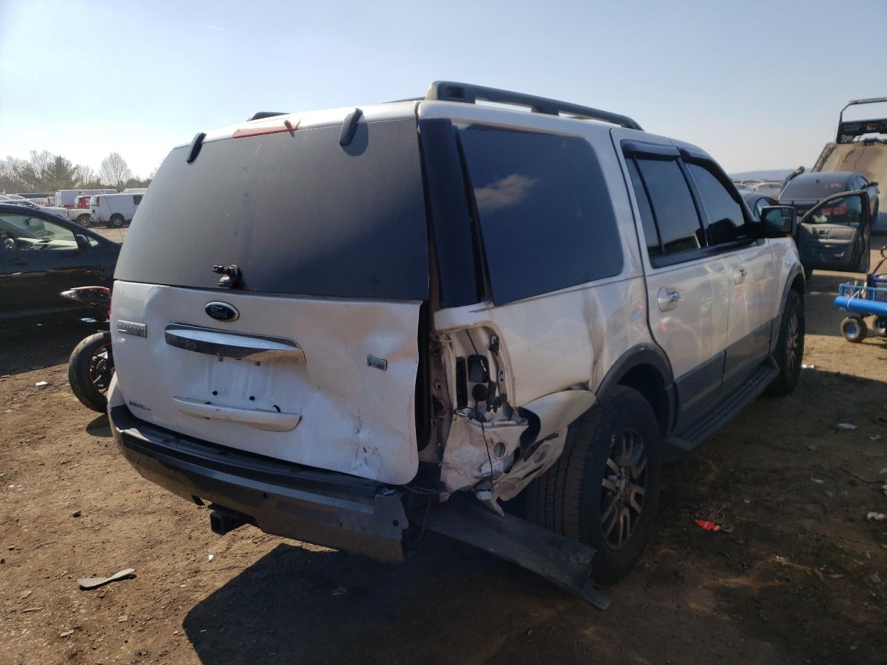 Photo 4 from auction – 2012 FORD EXPEDITION with VIN 1FMJU1J51CEF12149