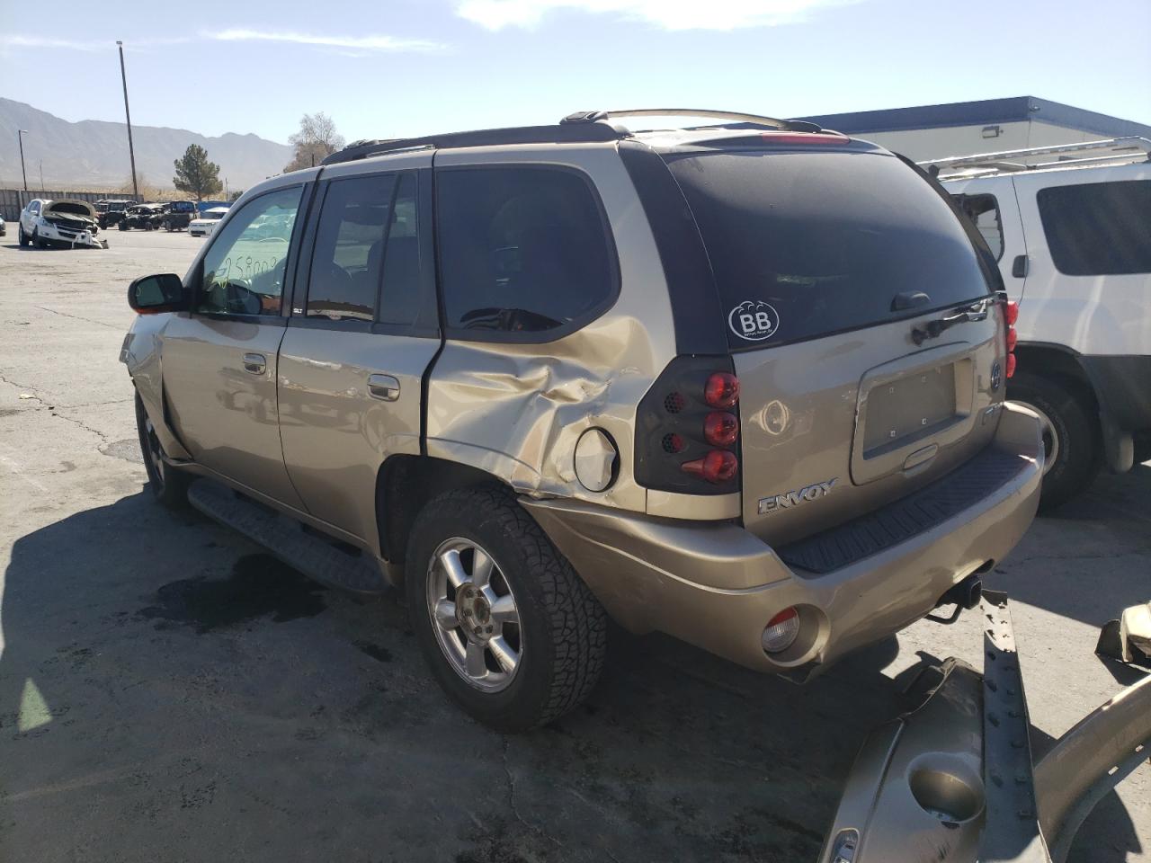 Photo 3 from auction – 2004 GMC ENVOY with VIN 1GKDT13SX42238027