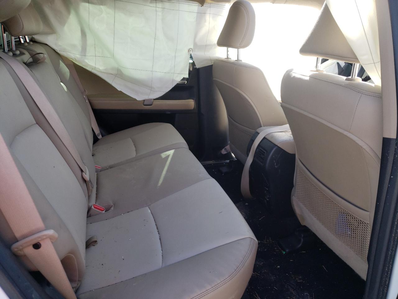 Photo 6 from auction – 2015 TOYOTA 4RUNNER SR with VIN JTEZU5JR6F5099078