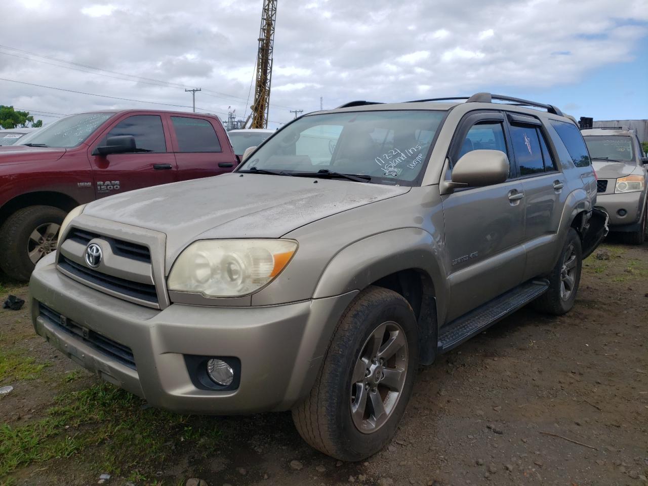 Photo 2 from auction – 2007 TOYOTA 4RUNNER LI with VIN JTEBU17R770111593