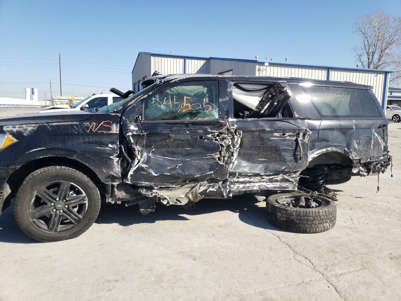 Photo 9 from auction – 2020 FORD EXPEDITION with VIN 1FMJK1JTXLEA54793