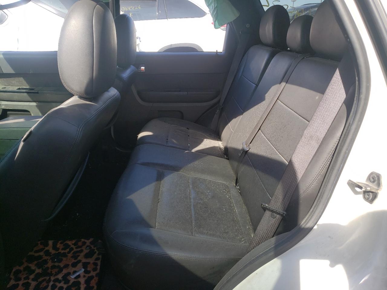 Photo 6 from auction – 2012 FORD ESCAPE LIM with VIN 1FMCU0E76CKB44342