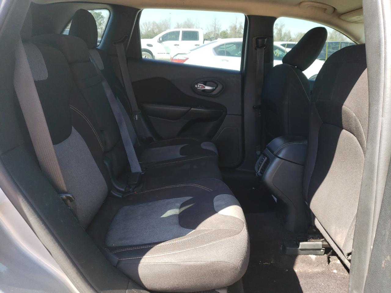 Photo 6 from auction – 2016 JEEP CHEROKEE S with VIN 1C4PJLABXGW307566
