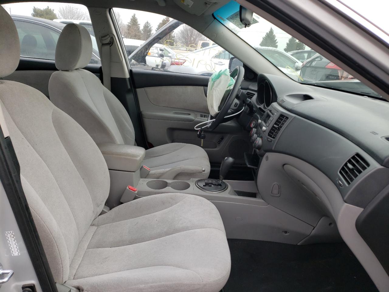 Foto 5 de la subasta – 2010 KIA OPTIMA LX con VIN KNAGG4A81A5424438