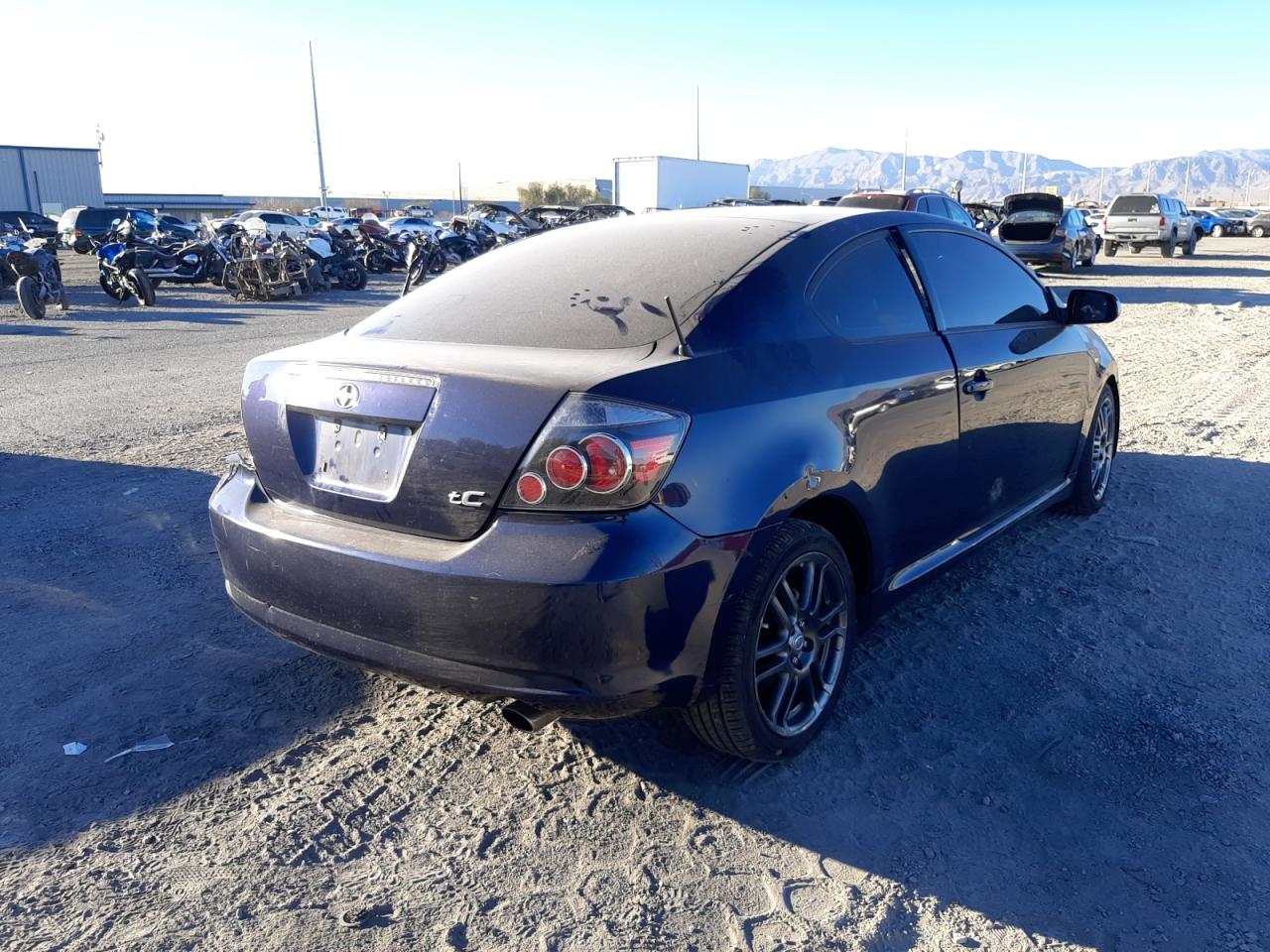 Photo 4 from auction – 2010 TOYOTA SCION TC with VIN JTKDE3B74A0309785