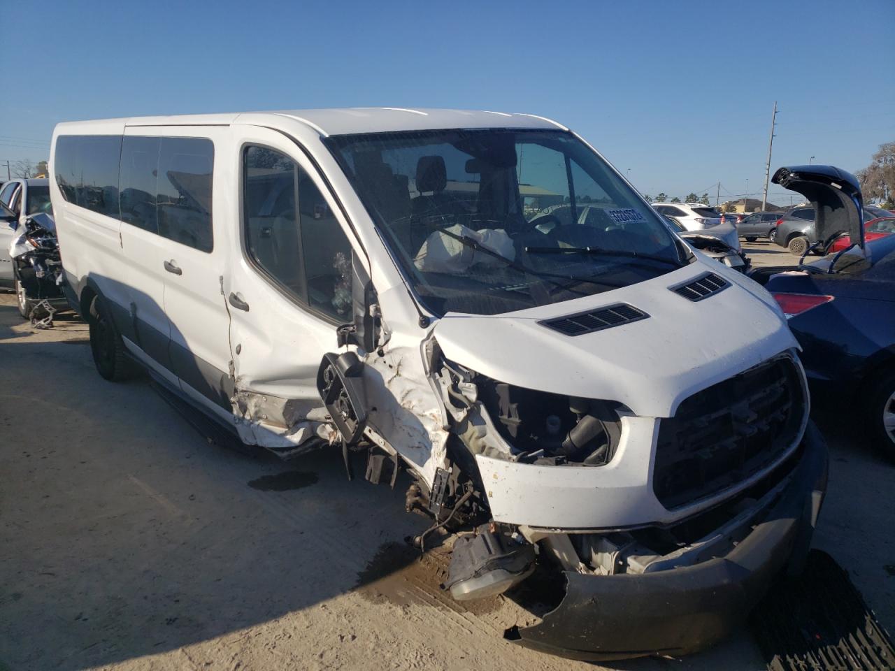 FORD TRANSIT T- 2015 with VIN 1FBZX2ZMXFKB12178 - Photo from auction