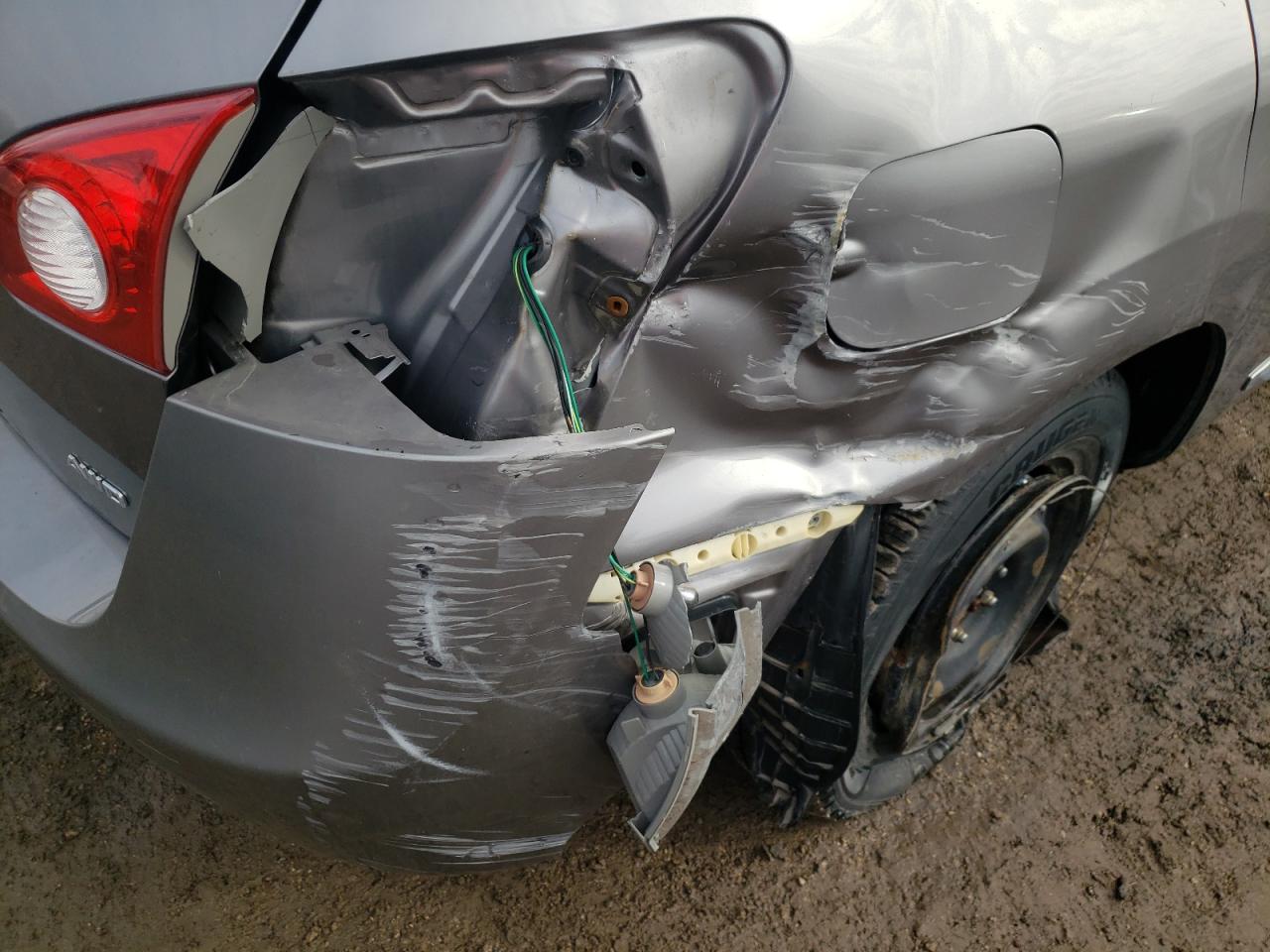 Photo 9 from auction – 2011 NISSAN ROGUE S with VIN JN8AS5MV0BW667253