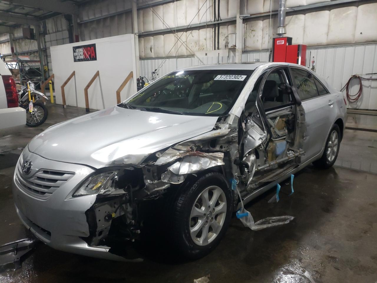 Photo 2 from auction – 2007 TOYOTA CAMRY CE with VIN JTNBE46K473075928