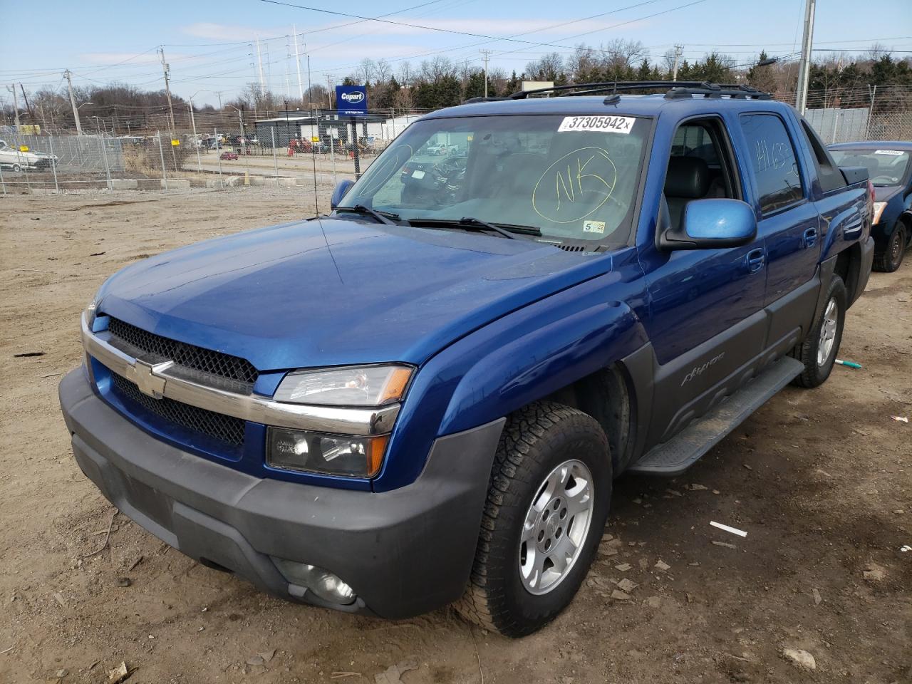 Photo 2 from auction – 2003 CHEVROLET AVALANCHE with VIN 3GNEK13T83G142079