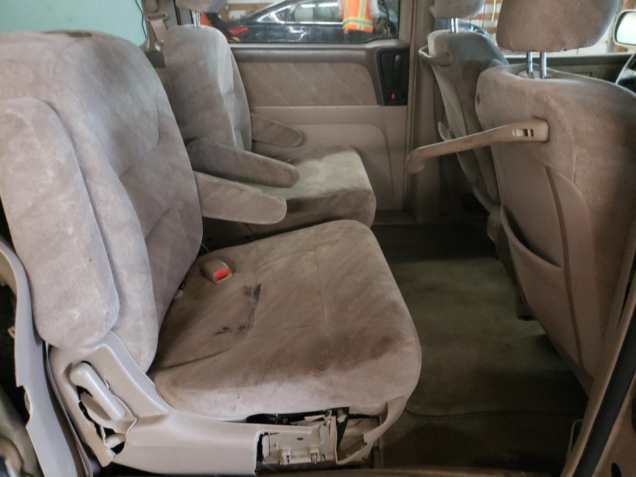 Photo 6 from auction – 2002 HONDA ODYSSEY EX with VIN 2HKRL18662H560690