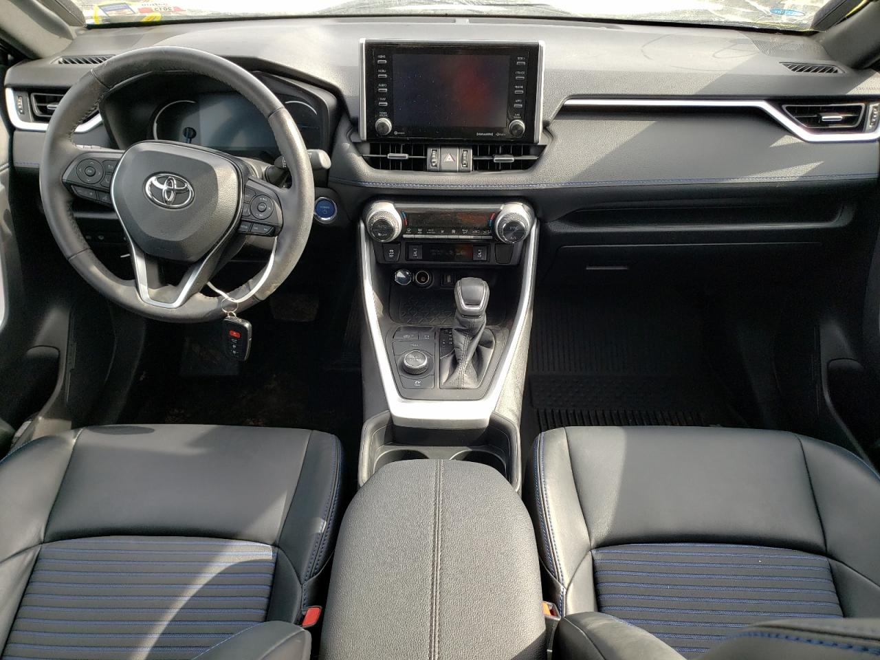 Photo 9 from auction – 2020 TOYOTA RAV4 with VIN 4T3E6RFV6LU004291