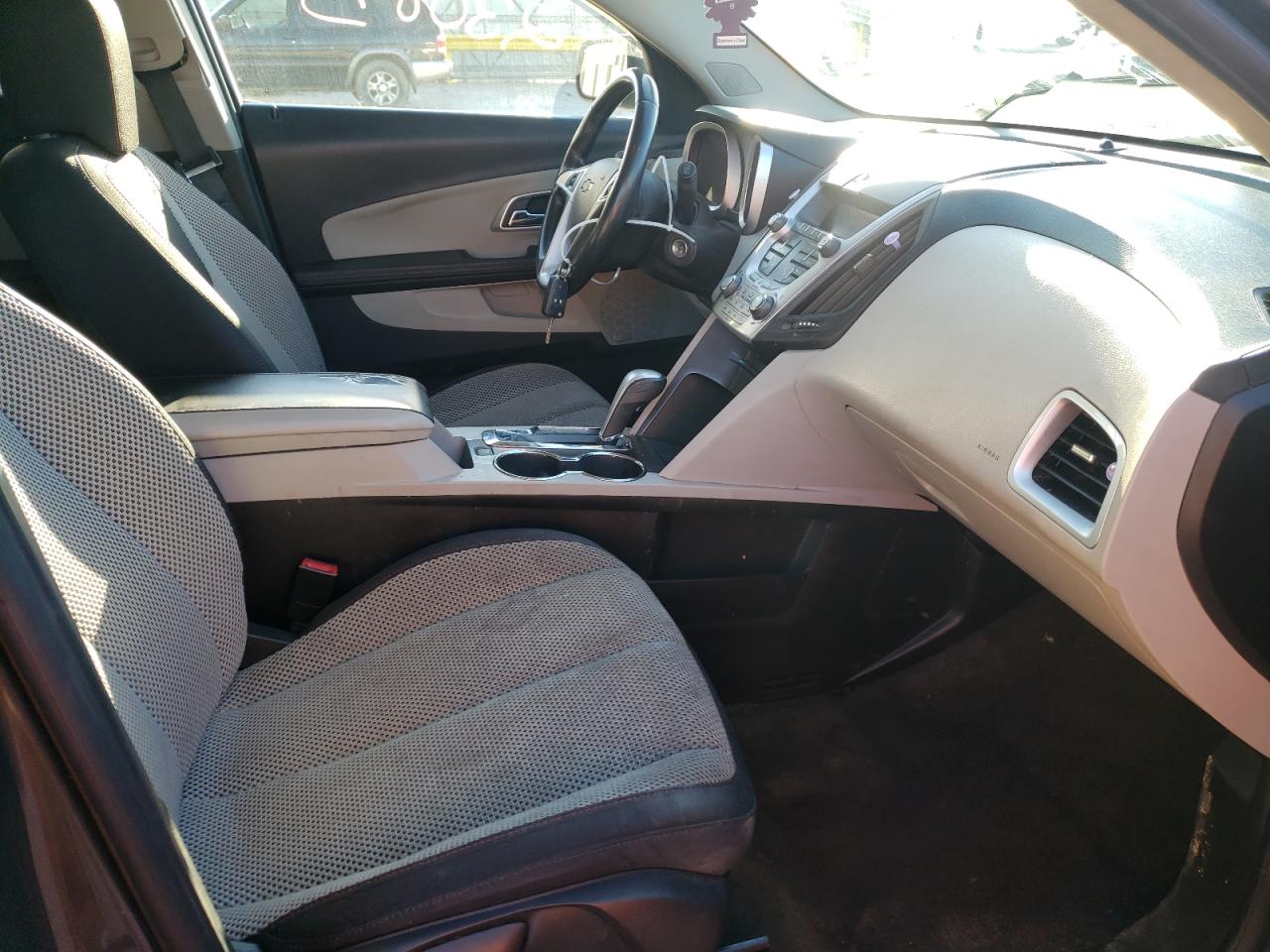 Photo 5 from auction – 2011 CHEVROLET EQUINOX LT with VIN 2CNFLEE57B6316892
