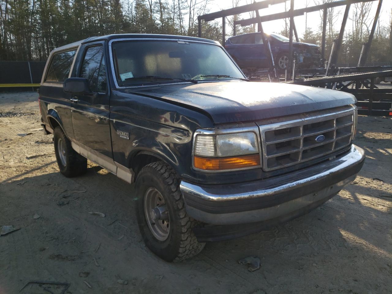 Photo 1 from auction – 1993 FORD BRONCO U10 with VIN 1FMEU15H4PLB18443