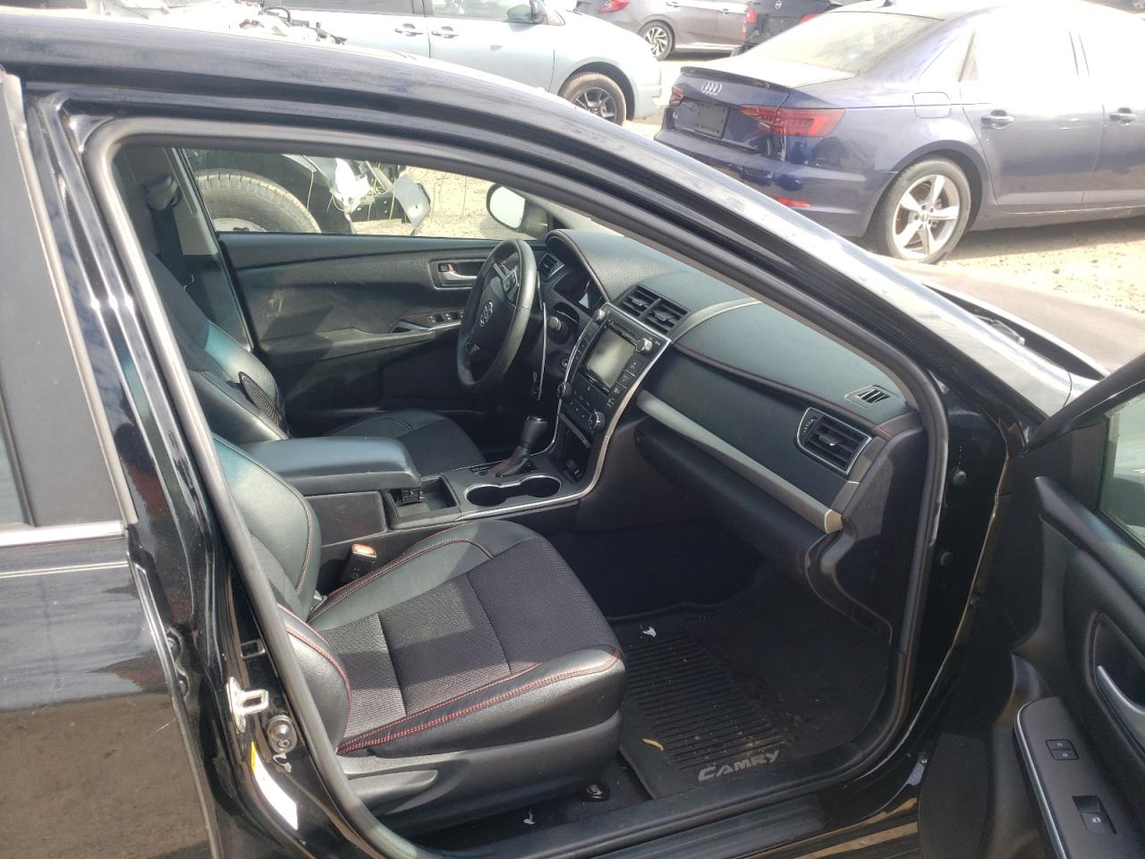 Photo 5 from auction – 2017 TOYOTA CAMRY LE with VIN 4T1BF1FK6HU313639