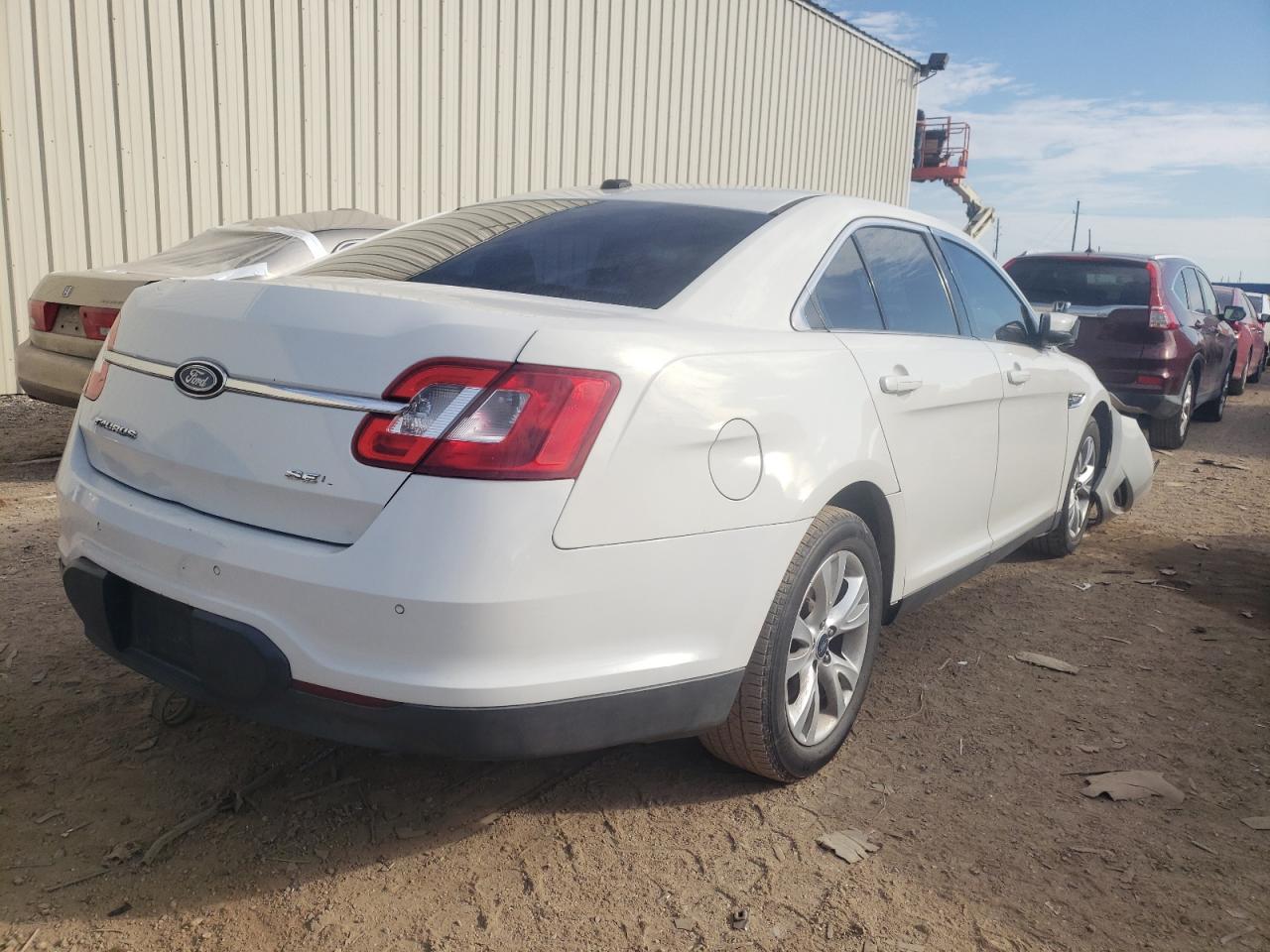 Photo 4 from auction – 2012 FORD TAURUS SEL with VIN 1FAHP2EW5CG144183