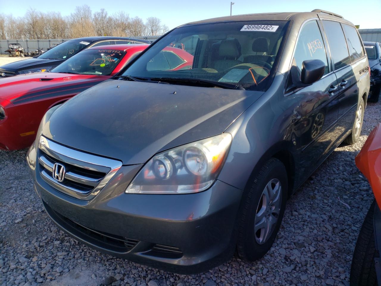 Photo 2 from auction – 2007 HONDA ODYSSEY EX with VIN 5FNRL387X7B454074