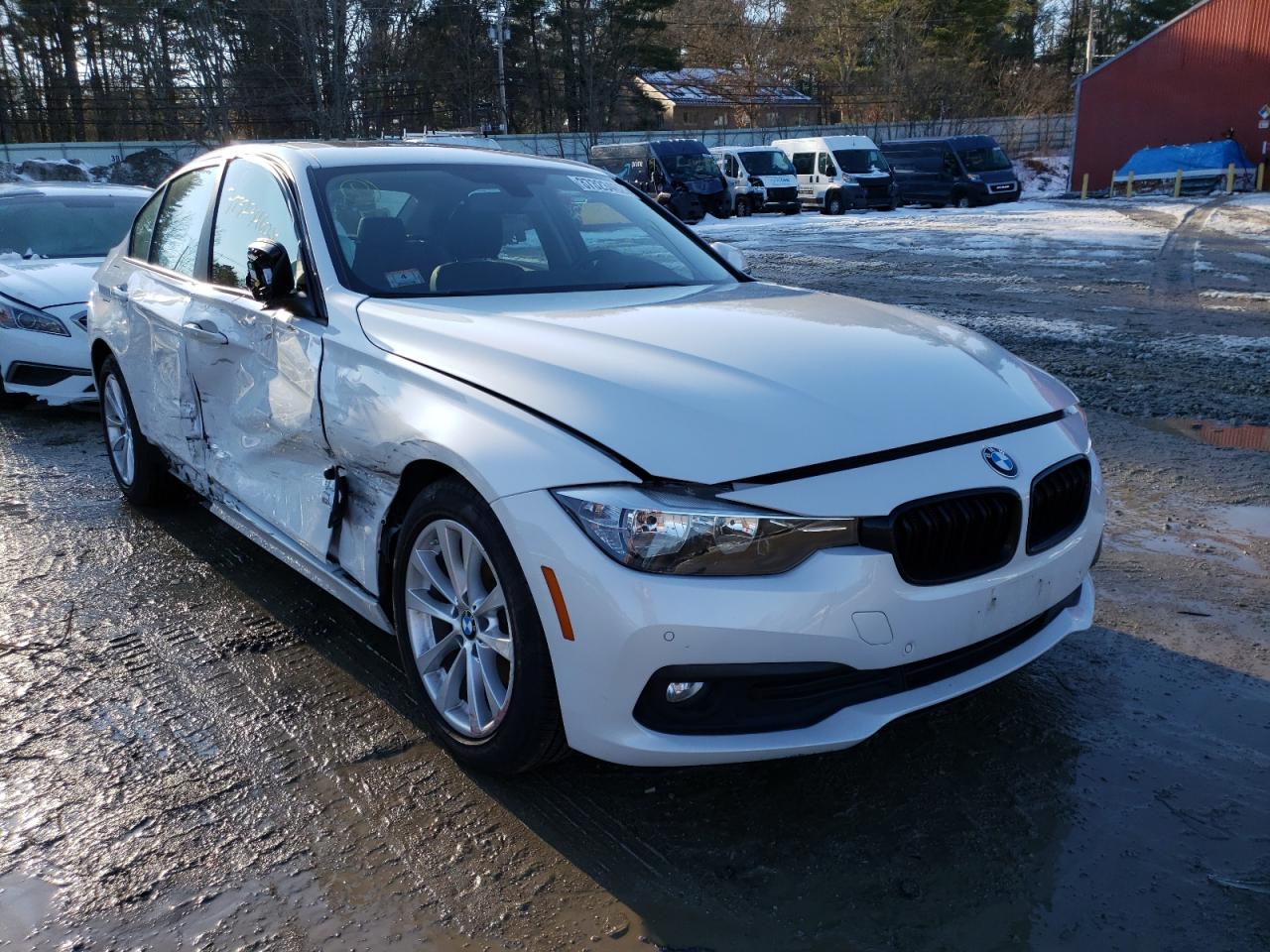 BMW 320 XI 2017 with VIN WBA8E5G37HNU44229 - Photo from auction