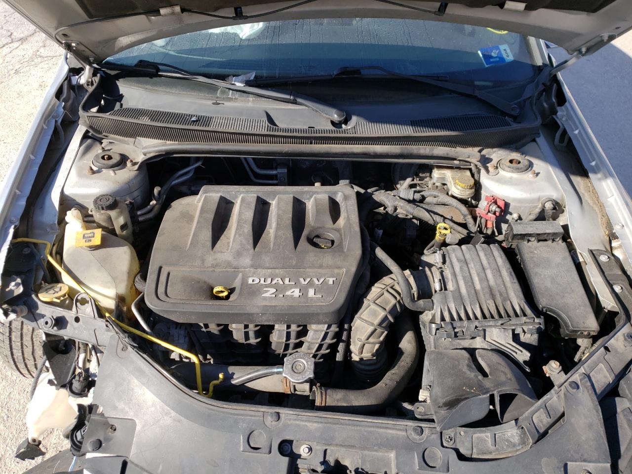 Photo 7 from auction – 2012 CHRYSLER 200 with VIN 1C3CCBAB4CN236047