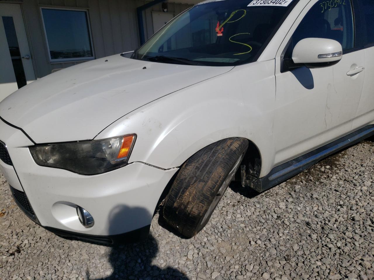 Photo 9 from auction – 2011 MITSUBISHI OUTLANDER with VIN JA4AS3AW0BU017955