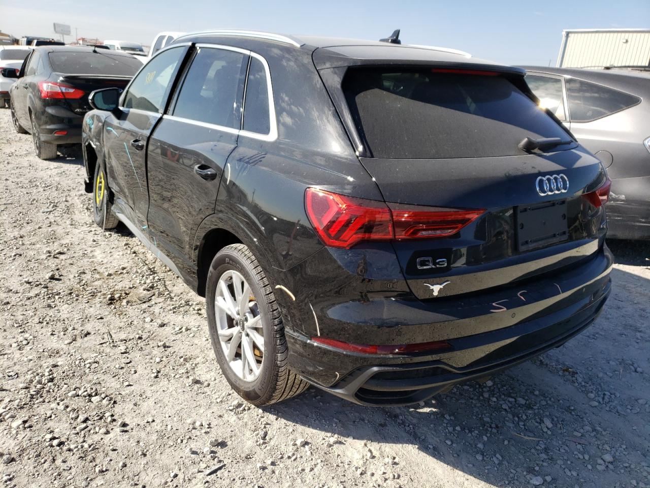 Photo 3 from auction – 2021 AUDI Q3 PREMIUM with VIN WA1DECF31M1067903