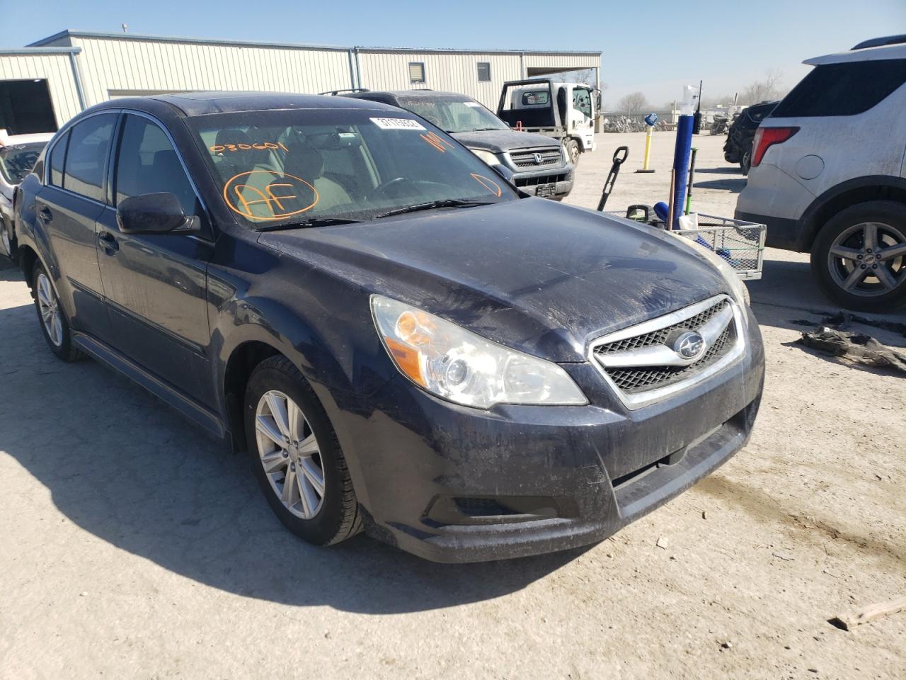 SUBARU LEGACY 2.5 2012 with VIN 4S3BMCG64C3030601 - Photo from auction
